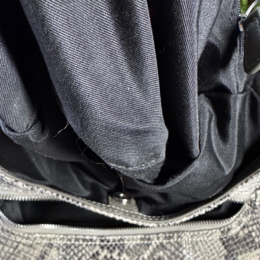 Coach soho python- embossed Gray Snakeskin Shoulder Bag - Picture 6 of 9